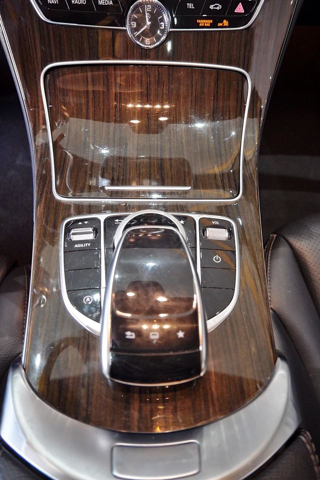 C300 AMG 車況好 價格優  第9張相片