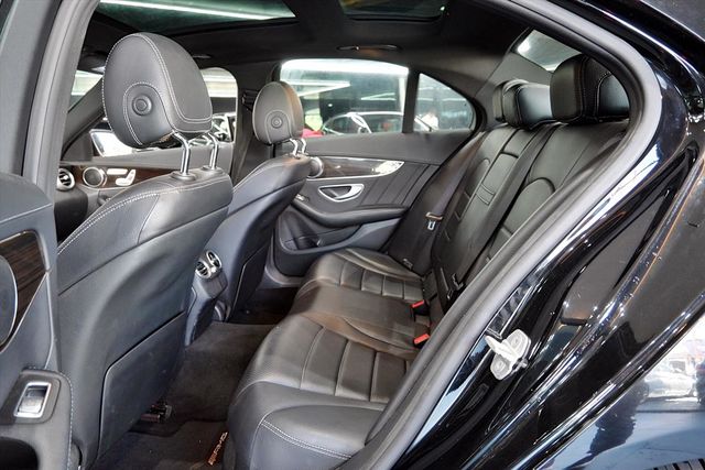 C300 AMG 車況好 價格優  第11張相片