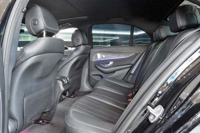 E300 AMG 柏林之音 大螢幕  第14張相片