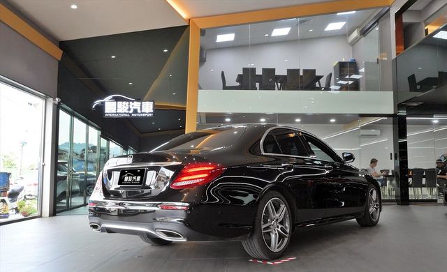 E300 AMG 柏林之音 大螢幕  第18張相片