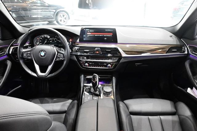 BMW 530  第6張相片