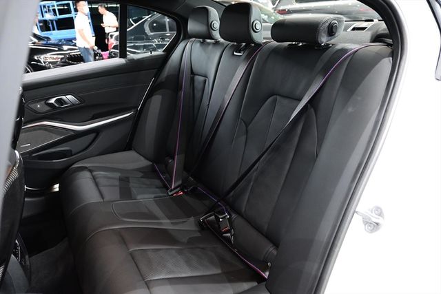 豐駿汽車 M3 賽車椅全新車#47742  第7張相片
