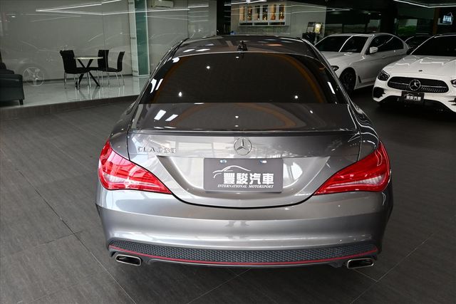 BENZ CLA250  第5張相片
