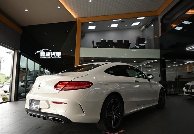 豐駿汽車 AMG 夜色 冷熱椅 全景天窗  第8張相片