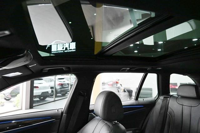 豐駿汽車2018頂級滿配 530T旅行車  第5張相片