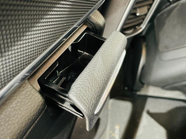 豐駿國際三峽 Panamera 3.6  第14張相片