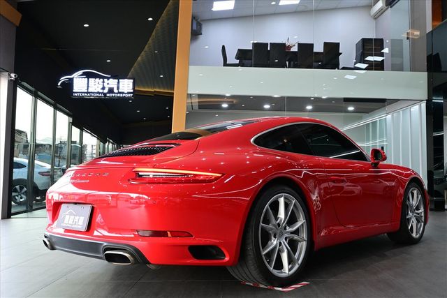 PORSCHE 911  第2張相片
