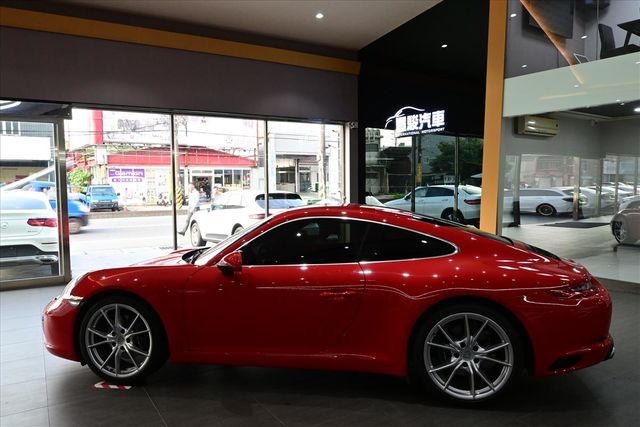 PORSCHE 911  第3張相片