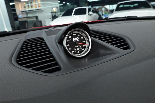 PORSCHE 911  第10張相片