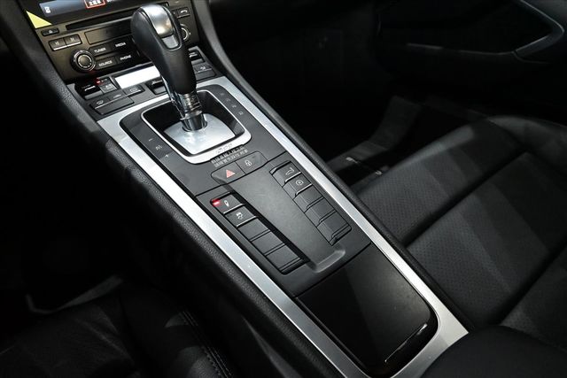 PORSCHE 911  第12張相片
