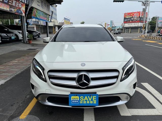 GLA200 1.6  總代理  第3張相片