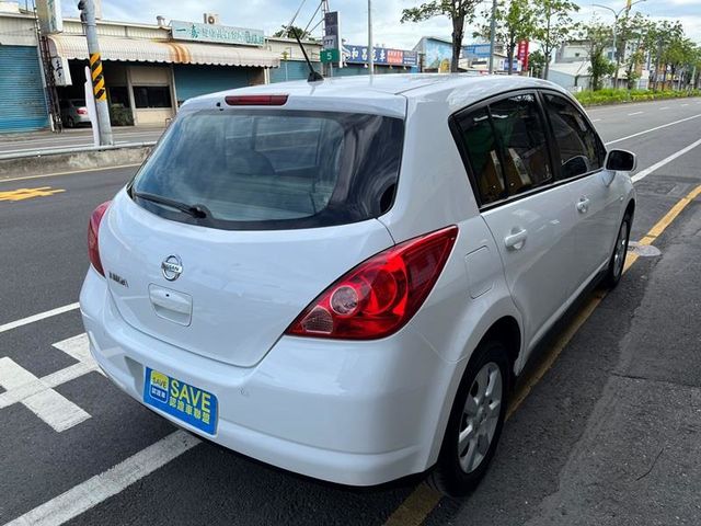 TIIDA 1.8 頂級I-KEY  第3張相片