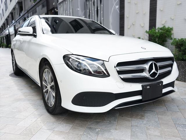 BENZ E200  第1張相片