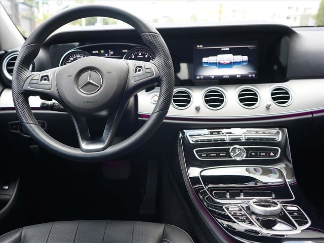 BENZ E200  第15張相片
