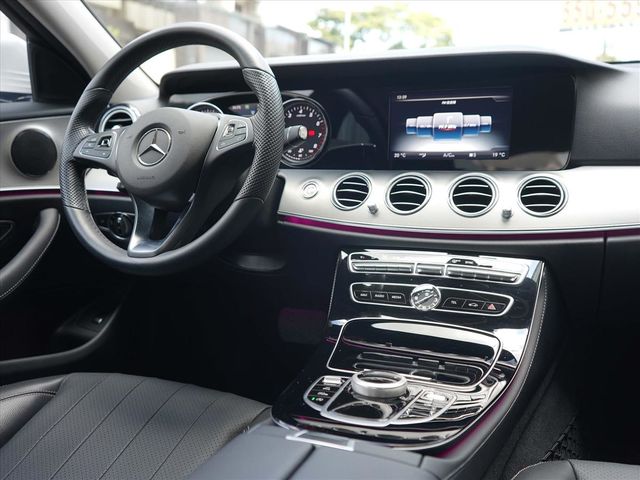 BENZ E200  第20張相片