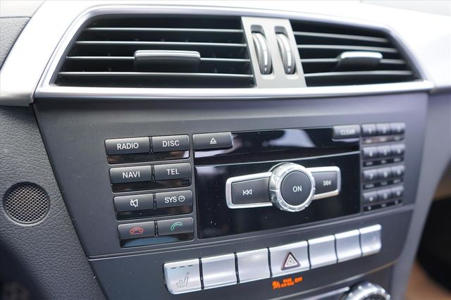 BENZ C250  第13張相片