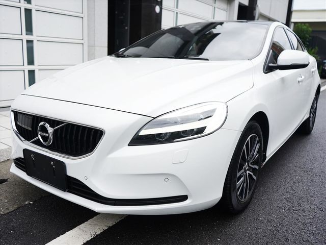 T3安全智尚版 全景天窗 跟車 車道偏移  第1張相片
