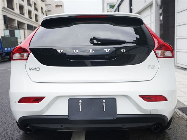 T3安全智尚版 全景天窗 跟車 車道偏移  第3張相片