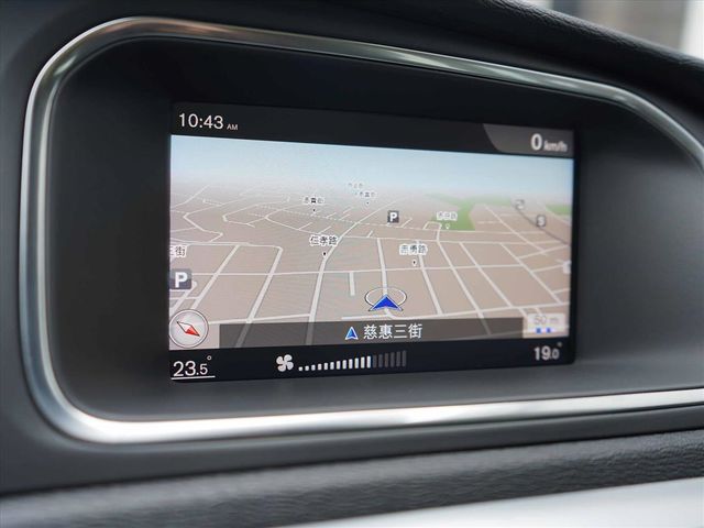 T3安全智尚版 全景天窗 跟車 車道偏移  第17張相片
