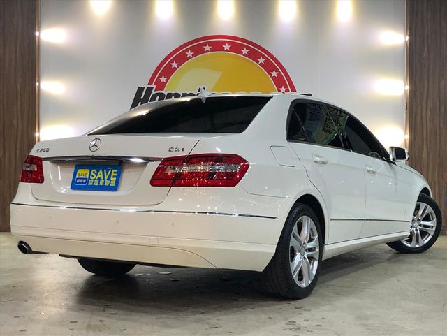 BENZ E200  第4張相片
