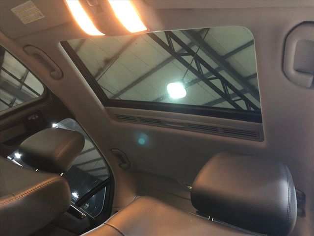 BENZ E200  第10張相片