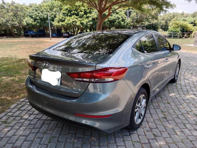 現代-ELANTRA  第2張相片