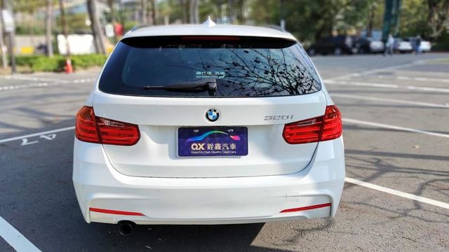 Touring旅行車 一手車汎德總代理  第8張相片