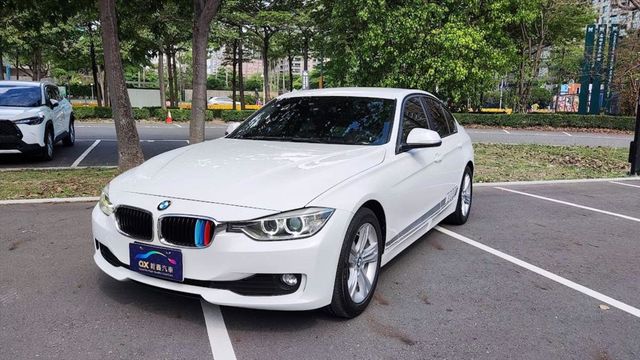 F30 318D總代理全車原鈑 安機導航  第4張相片