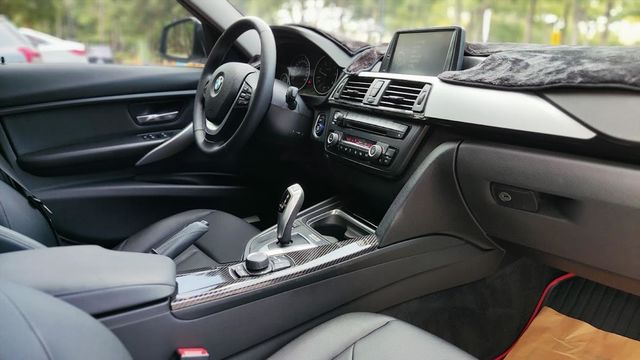 F30 318D總代理全車原鈑 安機導航  第14張相片
