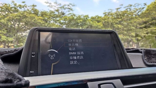 F30 318D總代理全車原鈑 安機導航  第18張相片