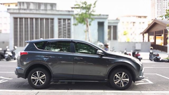 ㄧ手車女用 原廠保養LED恆溫I-key  第4張相片