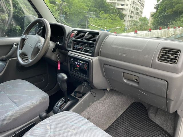 4WD 全方位汽車  第4張相片