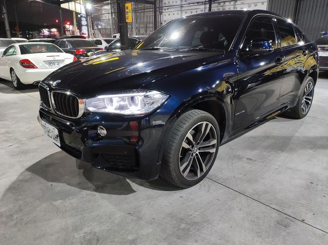 Bmw 寶馬x6 18年中古車的價格 Findcar 找車網