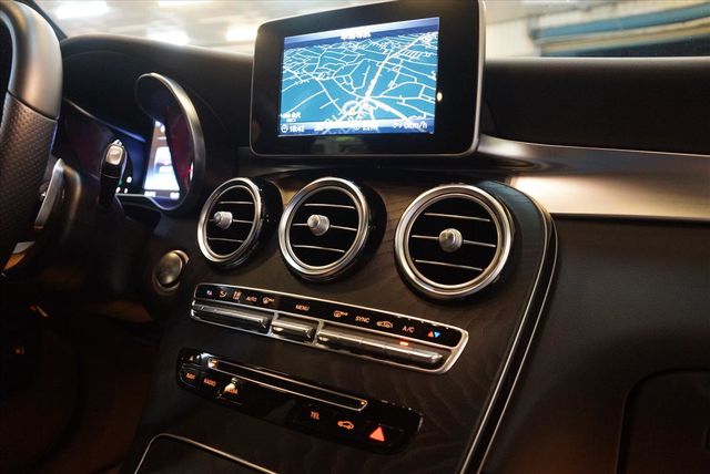 2016 GLC250 23P 滿配  第11張相片