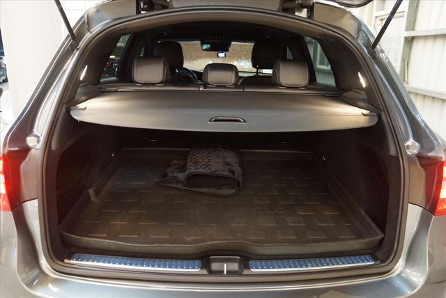 2016 GLC250 23P 滿配  第12張相片