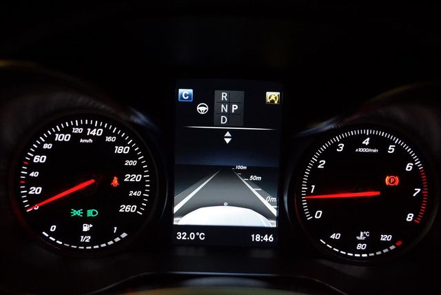 2016 GLC250 23P 滿配  第14張相片