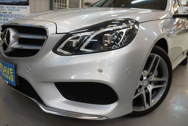 14年領牌 一手車 原鈑件 AMG  第2張相片