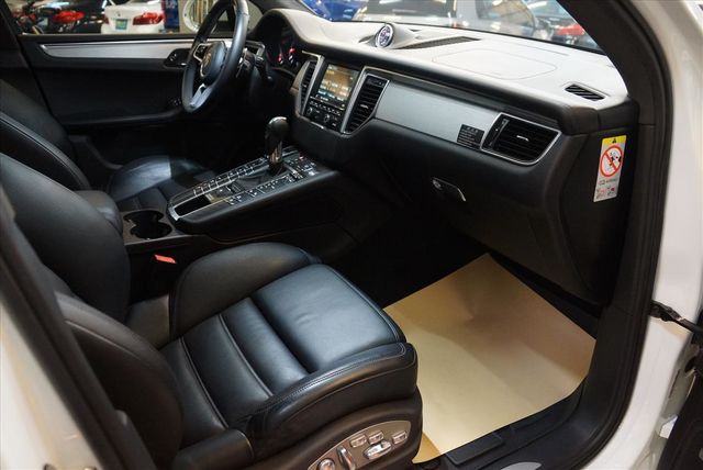 14 MACAN 3.6 TURBO  第11張相片