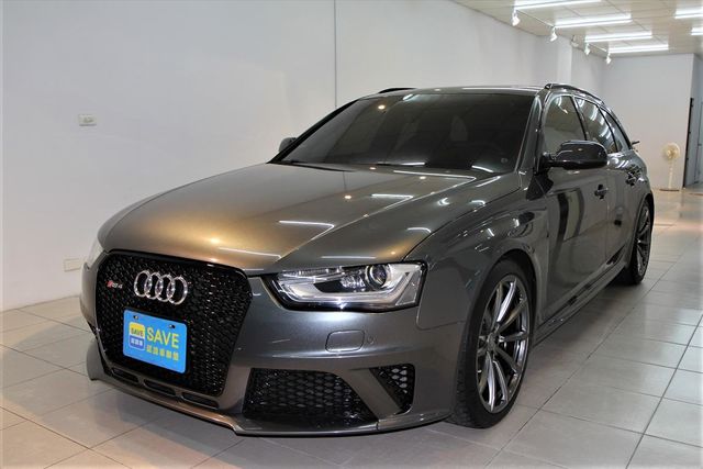 總代理 Audi RS4 旅行車  第2張相片