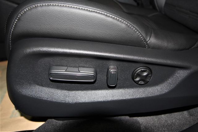 頂級 S版 原廠保固中 ACC跟車  第14張相片