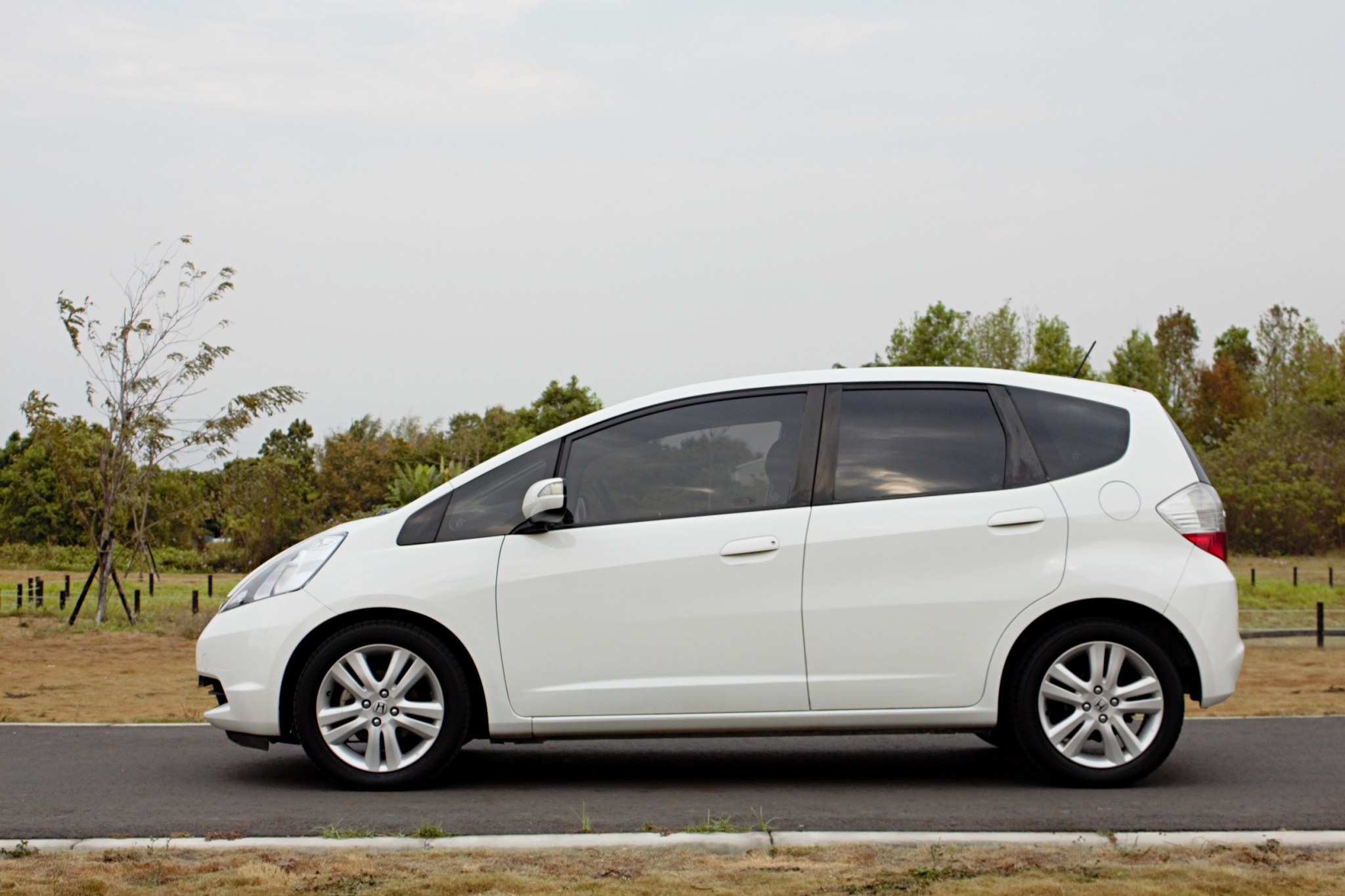 好車盡在廣一SAVE卓越店【VTi-S、僅跑19萬、倒車雷達、後座分離傾倒、SAVE認證好車】  第11張相片
