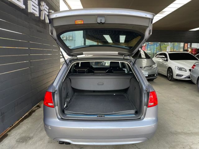 AUDI A4  第5張相片