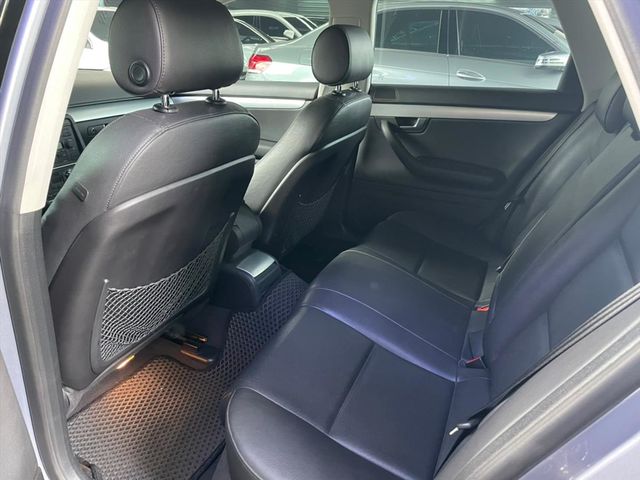 AUDI A4  第7張相片