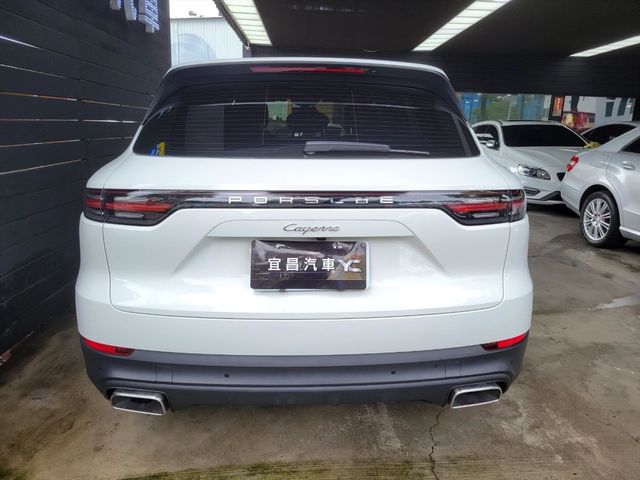 PORSCHE CAYENNE  第3張相片