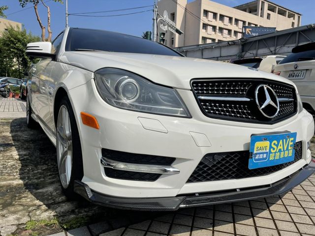 BENZ 雙門 C250  第2張相片