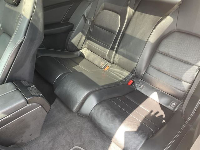BENZ 雙門 C250  第7張相片