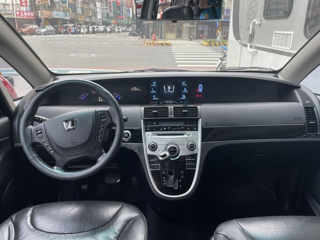 LUXGEN MPV  第5張相片
