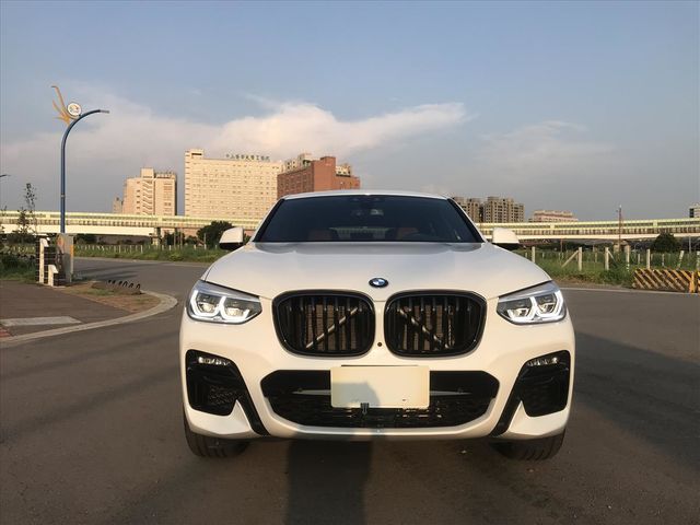 BMW X4  第1張相片