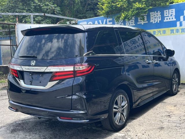 頂級原廠保養 天窗 I-KEY 電滑門  第18張相片