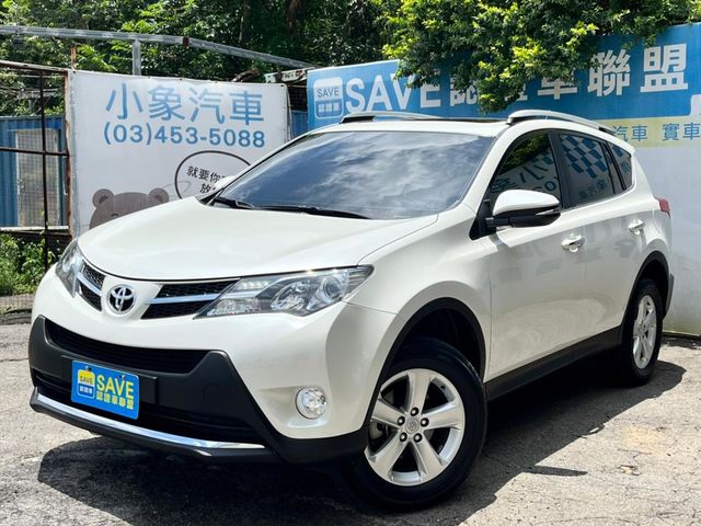 跑5萬 G版 I-KEY 天窗 倒車顯影  第1張相片